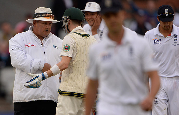 Ashes day four: Clarke argues