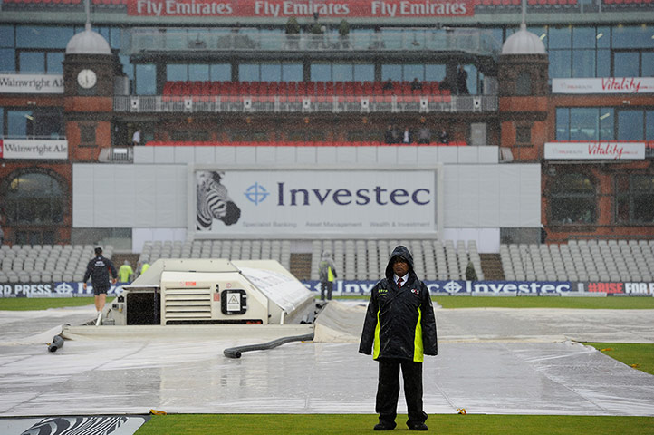 Ashes day four: Rain stops play