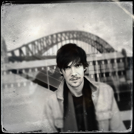 Schmitz Minchin: Actor Toby Schmitz 