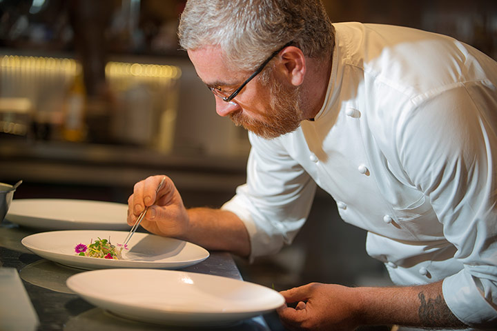 Alex Atala: Alex Atala at work in Dom restaurant,  Sao Paulo