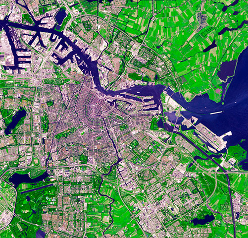 Satelitte Eye on Earth: Amsterdam
