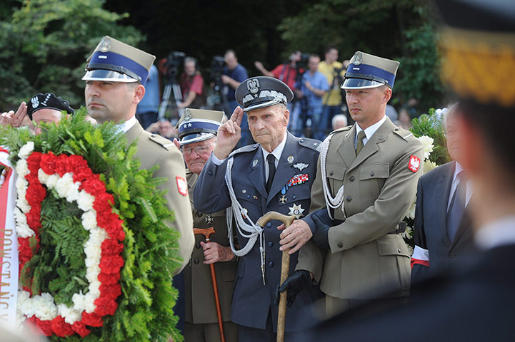Warsaw Uprising: President of the Board of Uprising Insurgents general