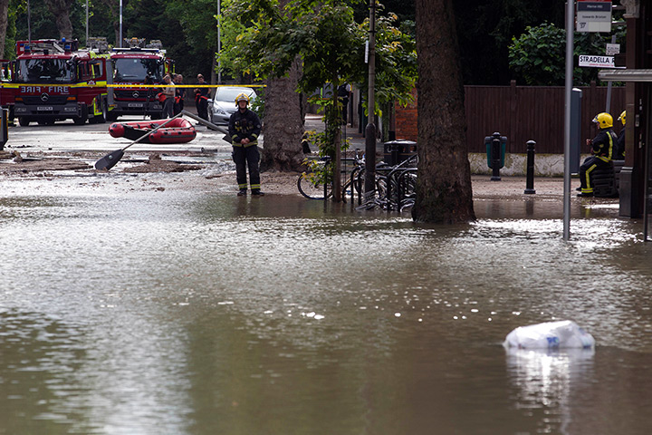 Herne Hill flood: London Fire Brigade in attendance at Half Moon Lane 