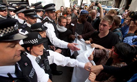 Protesters demonstrate against Atos