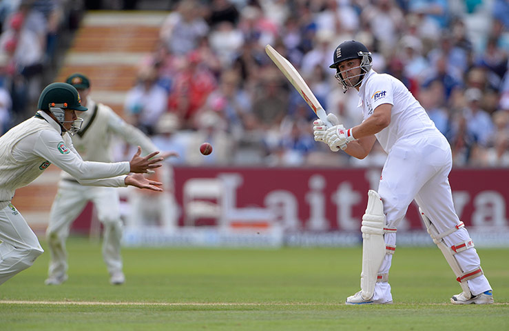 cricket2: 4th ashes test day one