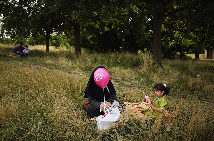 20 Photos: Eid al-Fitr celebrated In London
