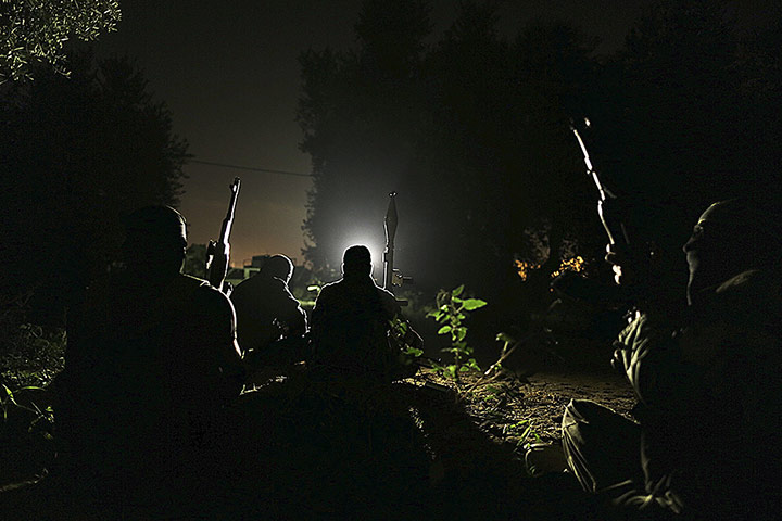 20 Photos: Palestinian militants from the Islamic Jihad organisation on patrol