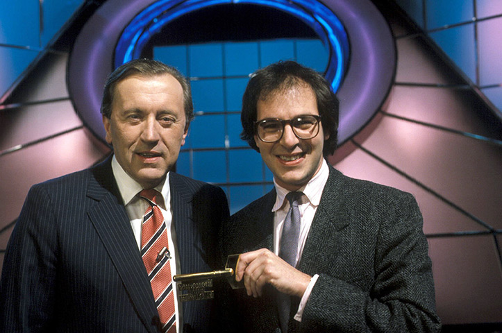 Sir David Frost: David Frost with Loyd Grossman presenting Through the Keyhole, 1989