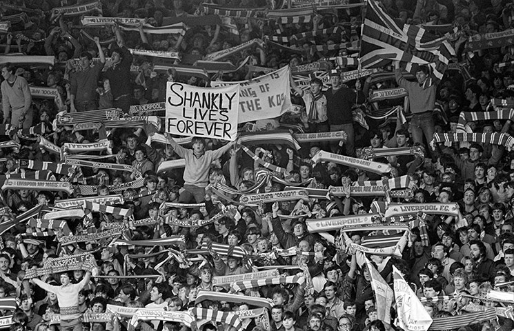 shankly: 1981 The Kop commemorates Bill Shankly