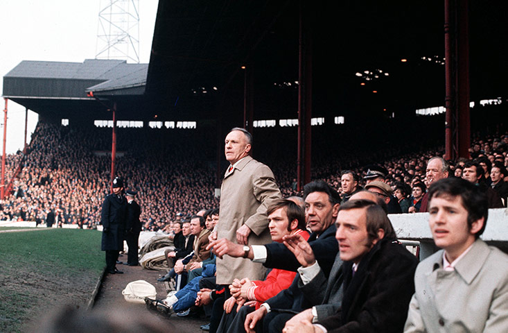 shankly: 1970s. The Liverpool bench watch events
