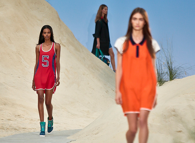 Tommy Hilfiger gallery: Tommy Hilfiger continues the sporty theme
