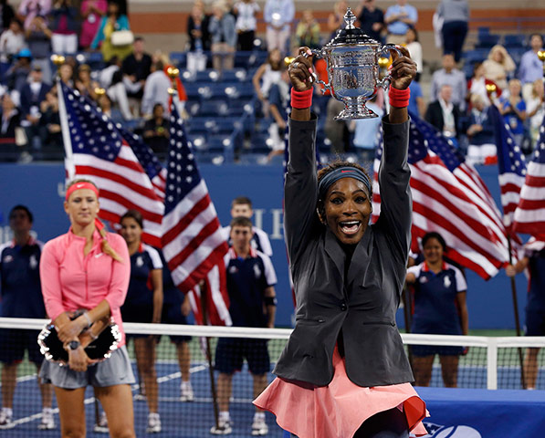 tennis--: Serena Williams of the U.S. raises her trophy