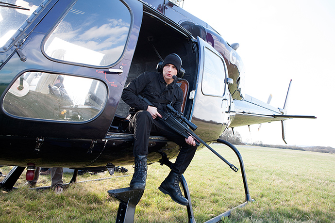 The Wrong Mans: A sniper takes the air