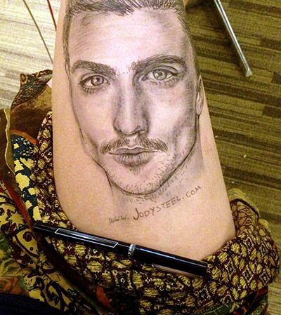 Thigh Doodles: Aaron Taylor-Johnson thigh doodle
