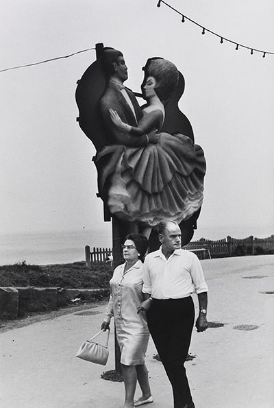 Tony Ray Jones: Blackpool, 1968