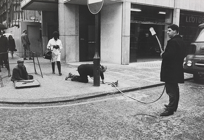 Tony Ray Jones: Brook Street, London, W1, 1968 