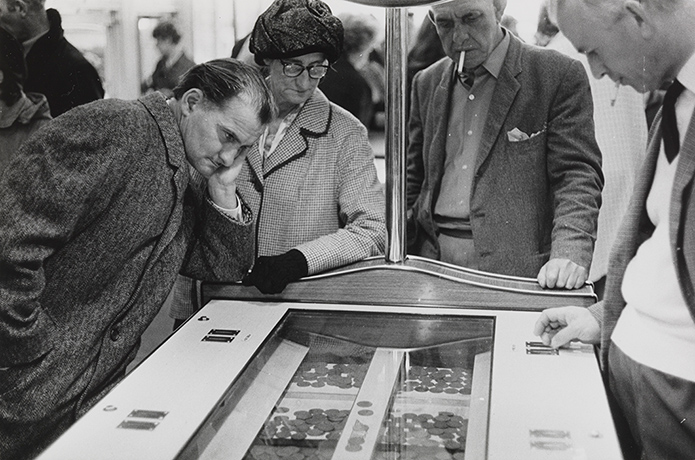 Tony Ray Jones: Weston-super-Mare, 1969