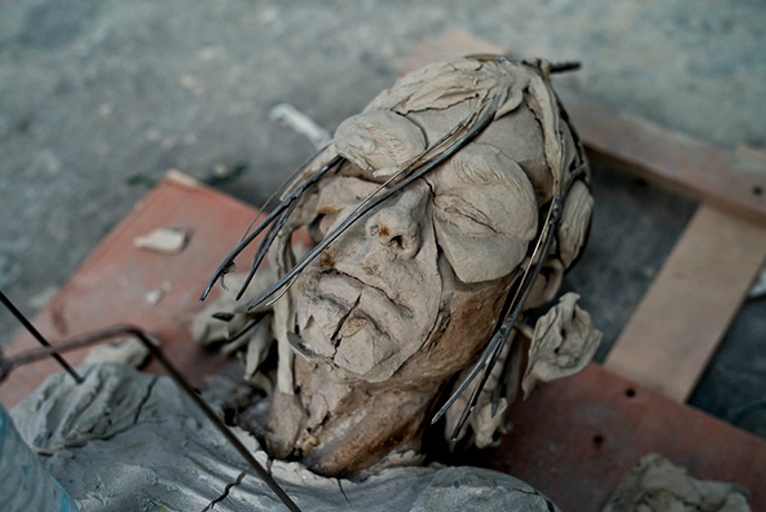 Villar Rojas: Adrian Villar Rojas