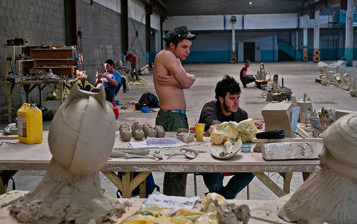 Villar Rojas: Adrian Villar Rojas