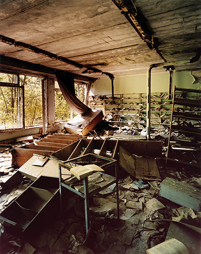 Exhibitionist2109: Jane and Louise Wilson