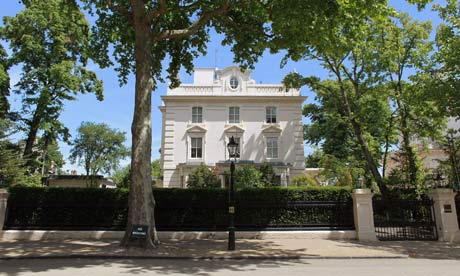 London property boom leaves super rich scratching around for a new pad