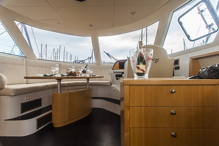 Yachts: Interior of a Flash Cat 47 power catamaran in Barcelona