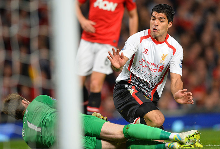 sport-: Manchester United's Spanish goalkeeper D