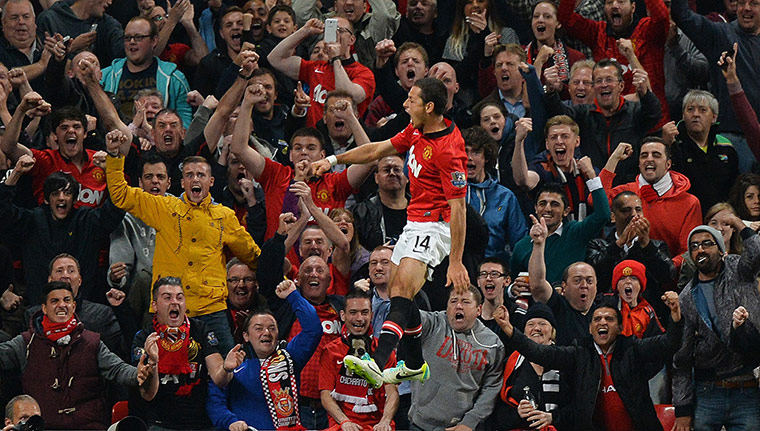 sport-: Manchester United's Mexican forward Javi