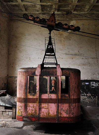 Chiatura cable car: Soviet-era miners' cable car