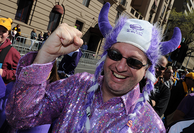 AFL Parade: Fremantle Dockers supporters gather 