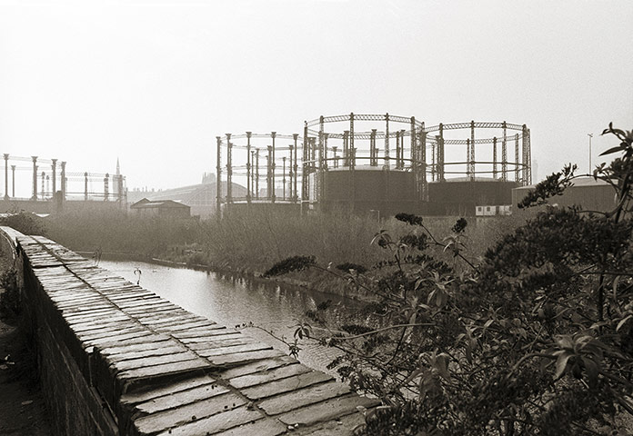 Kings Cross regeneration: The area behind King's Cross station in 1985