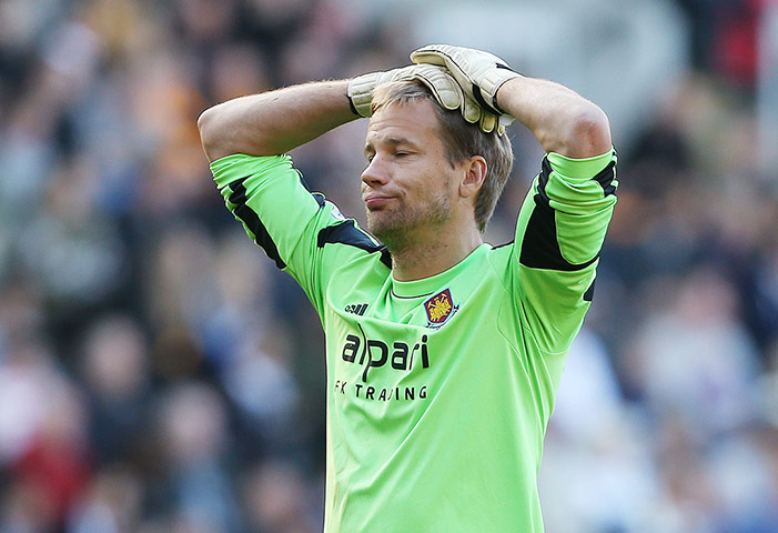 Premier League Saturday S Matches In Pictures