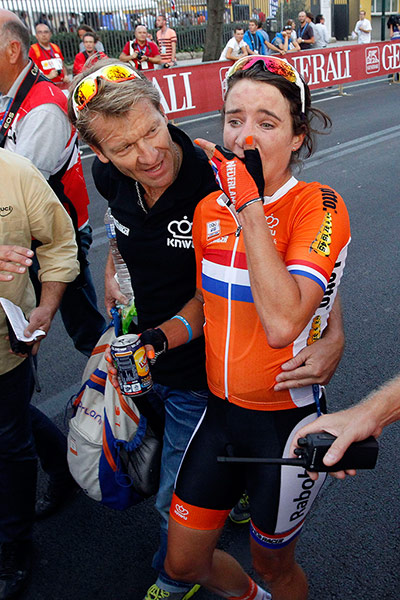 cycling: Vos of the Netherlands reacts