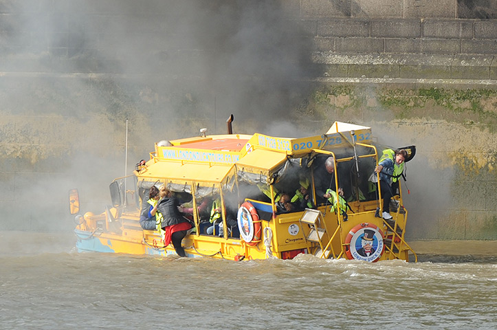 Duck boat fire: Smoke fills the boat