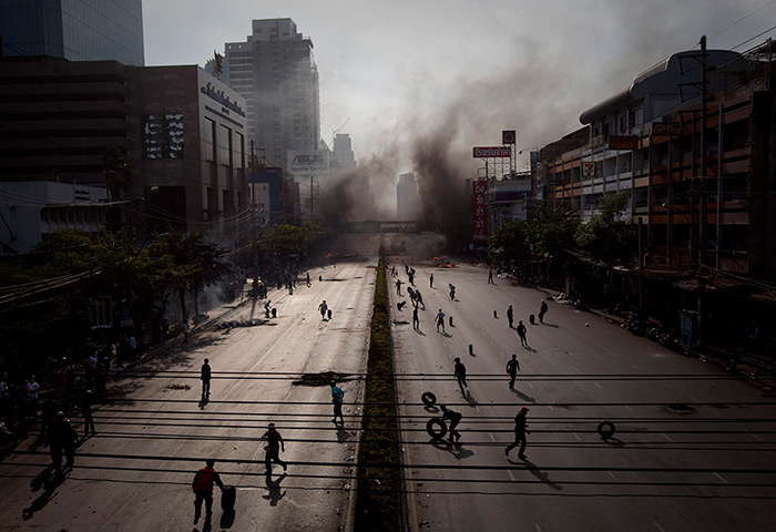 Best of Eyewitness: Anti-government red shirt protestors in Bangkok, Thailand