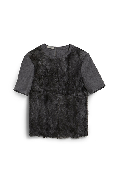 best tops: faux fur front top short sleeves dark grey