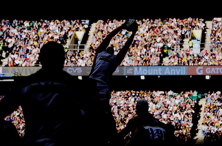 Rugby at Twickenham: Harlequins's George Robson claims a line out
