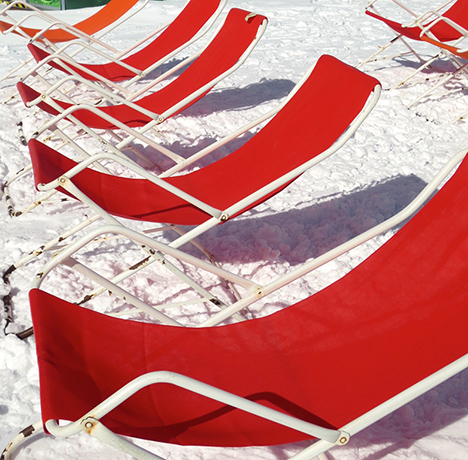Your Pictures - Chill : red deckchairs on ice 