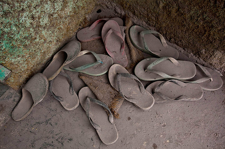 From the agencies: Villagers Panic As Mount Sinabung's Volcanic Ash Reaches Their Homes