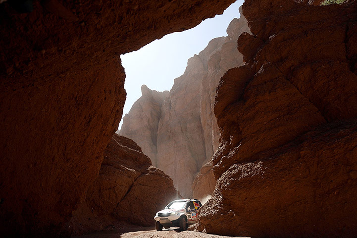 Dakar Rally 2014: Polish driver Adam Malysz and co-driver