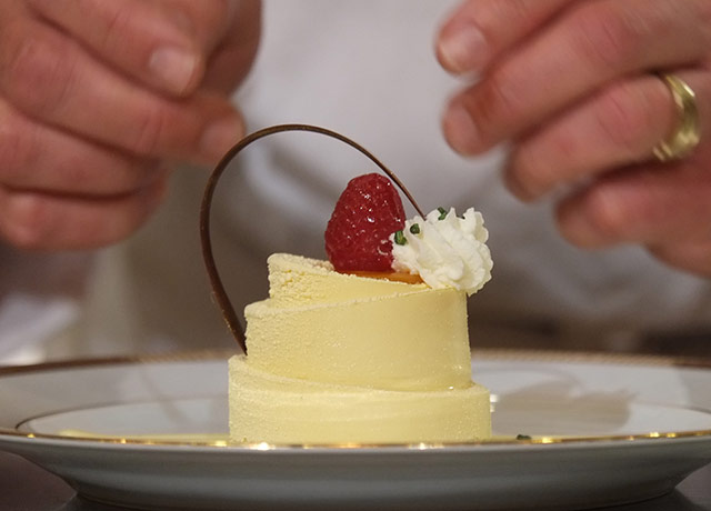 Golden Globes ceremony: Beverly Hilton's Executive Pastry Chef T