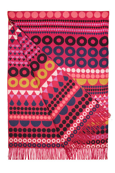 Homes - warm front: red patterned rug