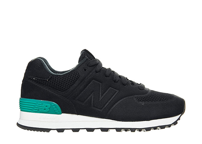 Trainers: Stylish trainers - black trainers by New Balance with white sole 