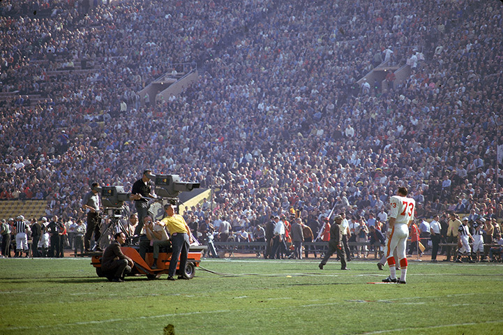 looking back: superbowl I: Dave Hill of the Kansas City Chiefs