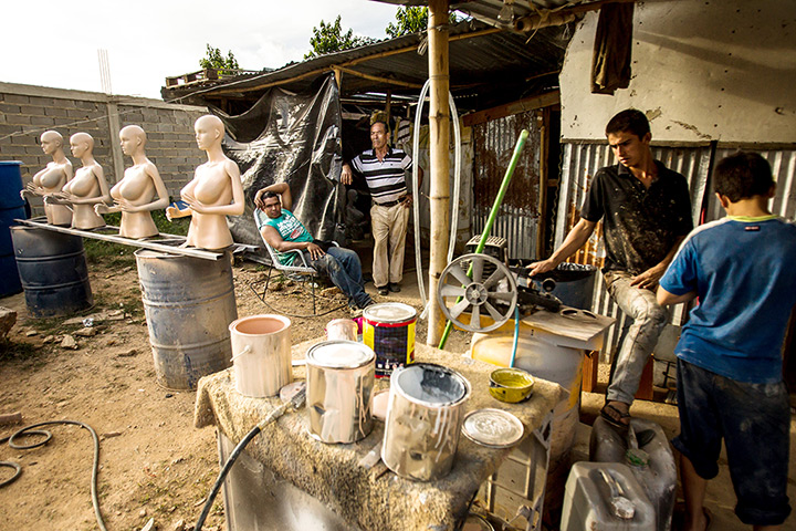 Well endowed mannequins: construct mannequins at Eliezer Alvarez's workshop in Valencia