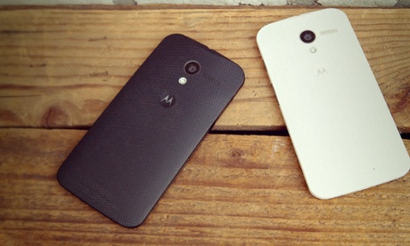 Motorola Moto X review black and white