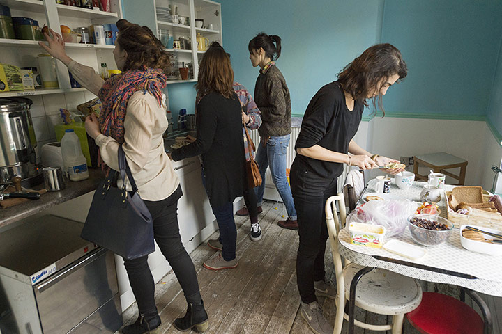 Ziferblat: The communal kitchen