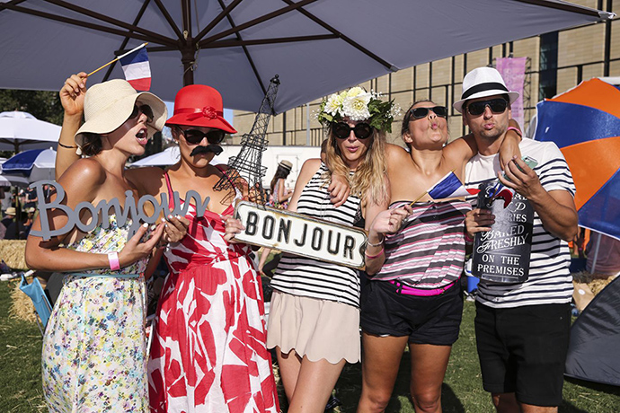 So frenchy: Revellers get into the spirt of So Frenchy So Chic