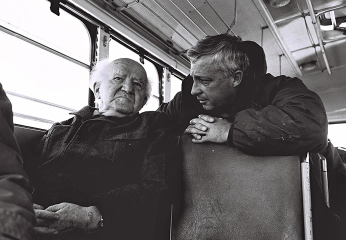 Ariel Sharon in pictures: 1971: Major General Ariel Sharon speaks with former Israeli Prime Minister 