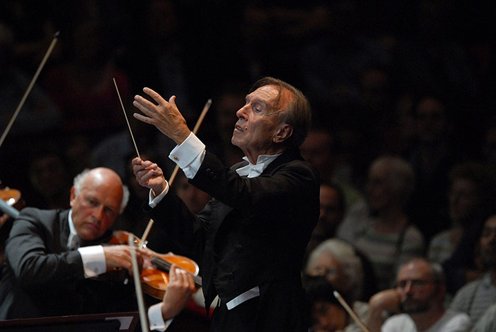 Claudio Abbado: Claudio Abbado conducting the Lucerne Festival Orchestra and London Symphon